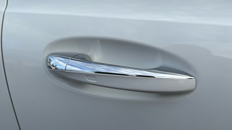 Mercedes-Benz GLB 220d 4Matic AMG Line Premium 5dr 8G-Tronic Diesel Estate